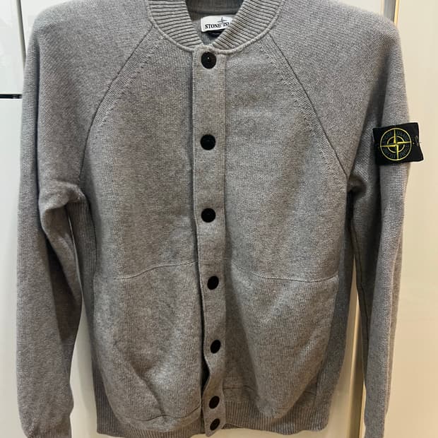 스톤아일랜드 캐시미어 집업가디건 L (새상품급)
