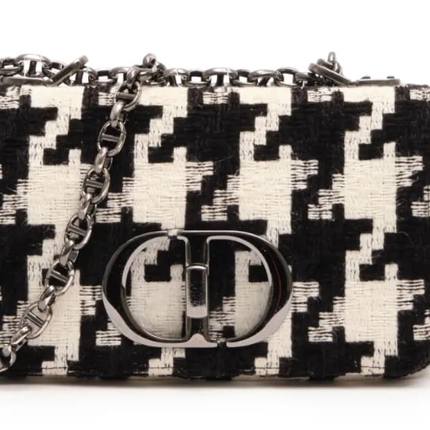 [정품 특가] 디올 30 몽테인 에비뉴 하운즈투스 백 (S급/풀구성)