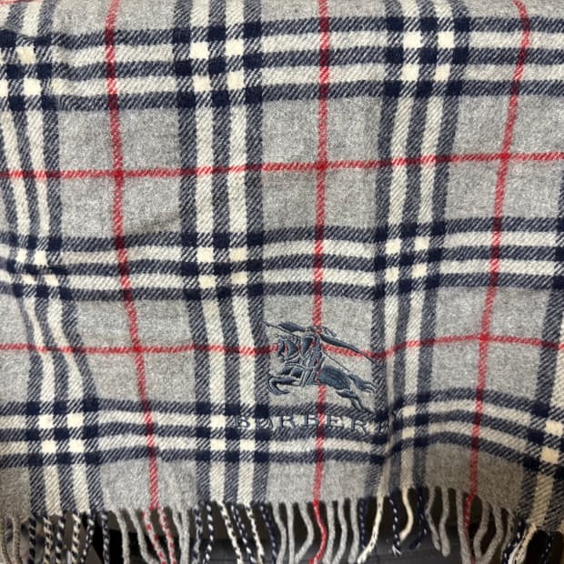 버버리 울 숄 머플러