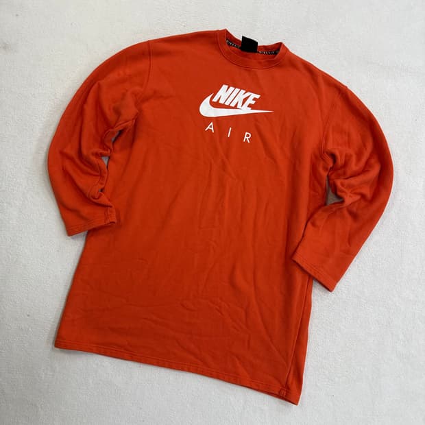 M 나이키 롱 맨투맨 0410T