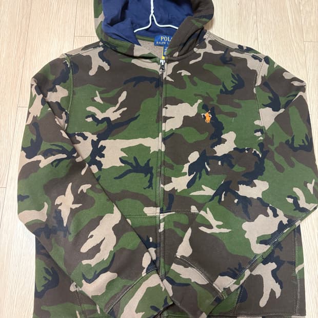 폴로 카모 후드집업 