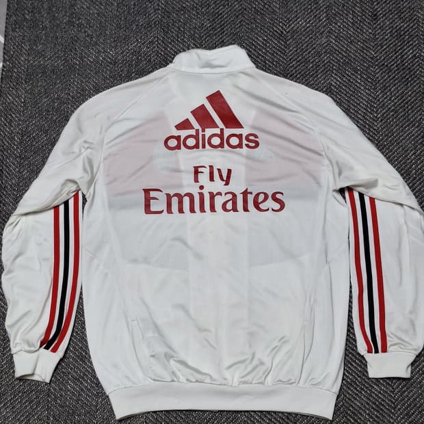 ❗️국내유일❗️인터밀란 화이트 레드 져지XL(105)