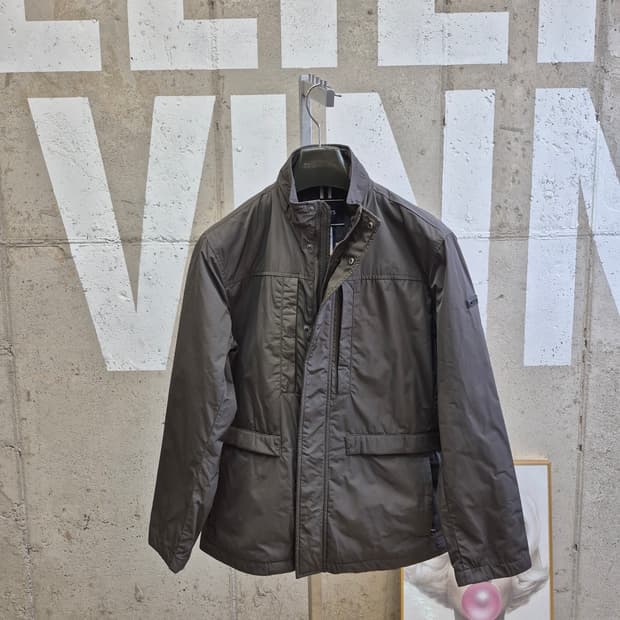 헤지스 새상품급 간절기자켓(100