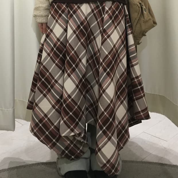 Check Asymmetrical Skirt