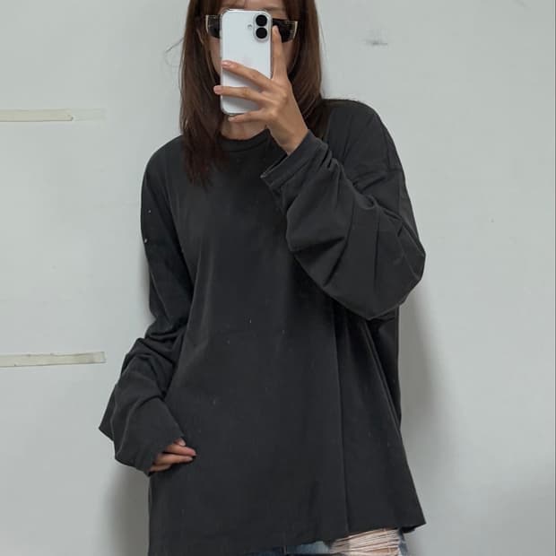 렉토 오버레이 롱슬리브 티셔츠 차콜 그레이