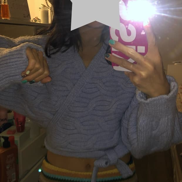 자라 랩 가디건 페리윙크 색상