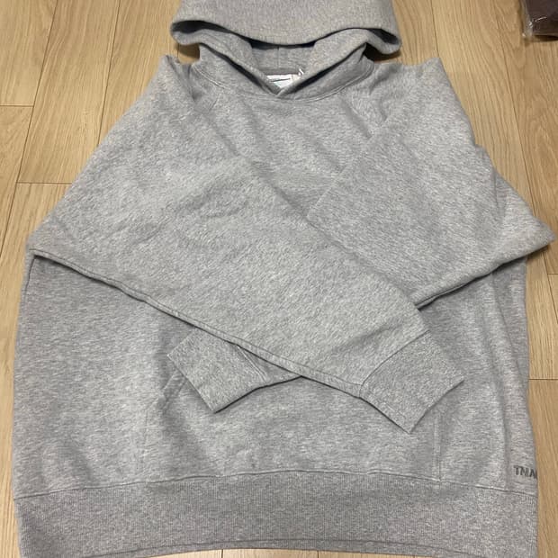Aritzia 메가 래글런 오버사이즈 후디