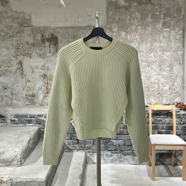 알렉산더 왕 라임 보스 슬릿 크롭 스웨터