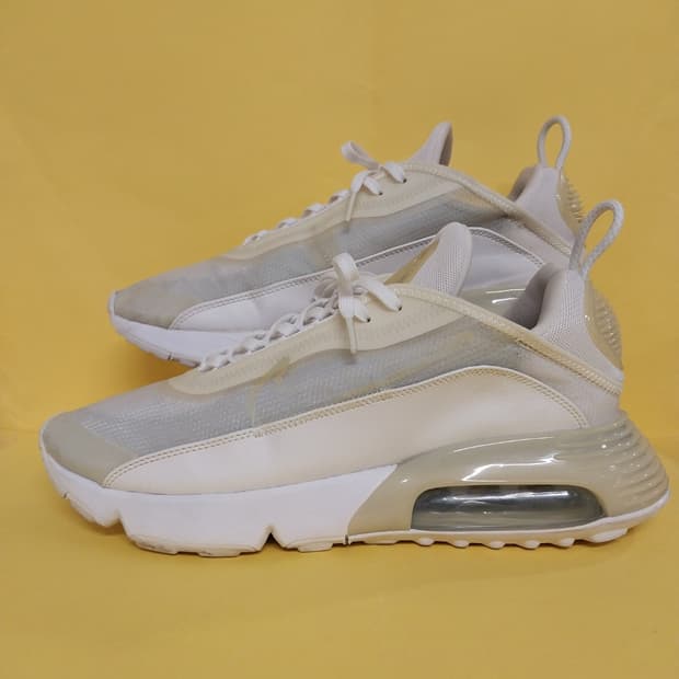 남성 나이키 에어맥스 2090 화이트 플래티넘 운동화 (280)