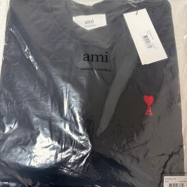 아미 맨투맨 새상품 급처