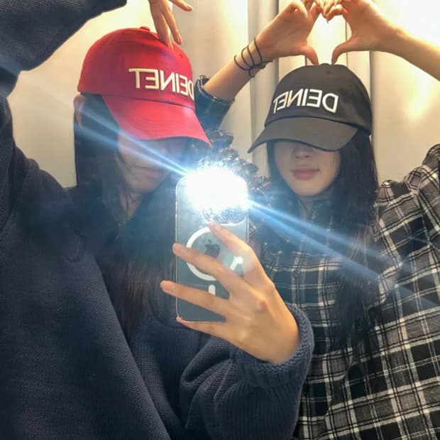 다이닛 워시드 로고 볼캡 버건디 새상품