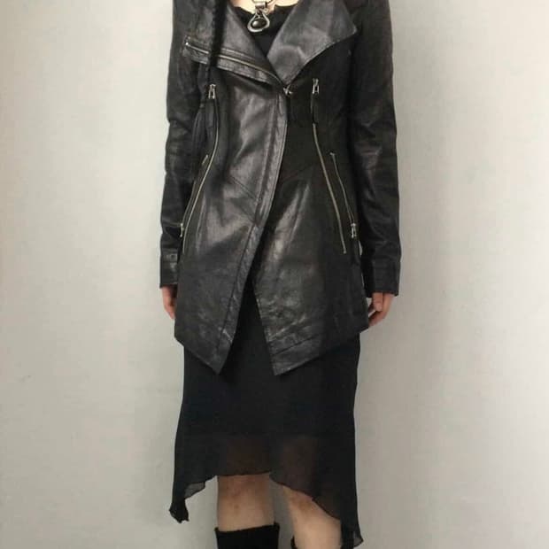 Sanmountains Unbalanced leather jacket