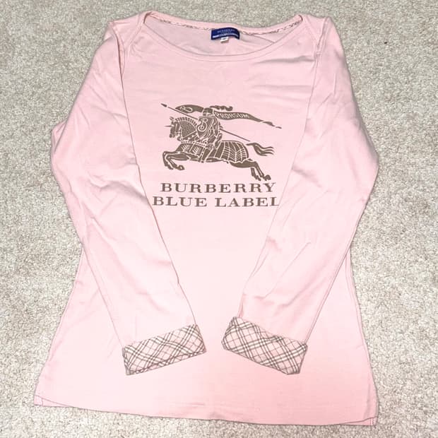 버버리 블루라벨 보트넥 롱슬리브 핑크 노바체크