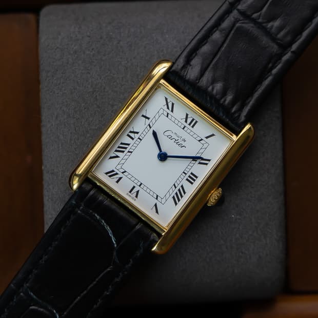 까르띠에 머스트 탱크 lm 수동 시계