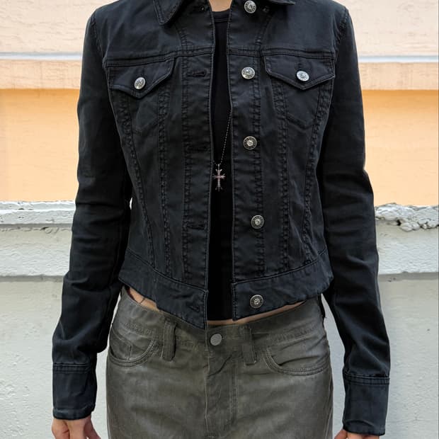 Guess jeans 크롭자켓
