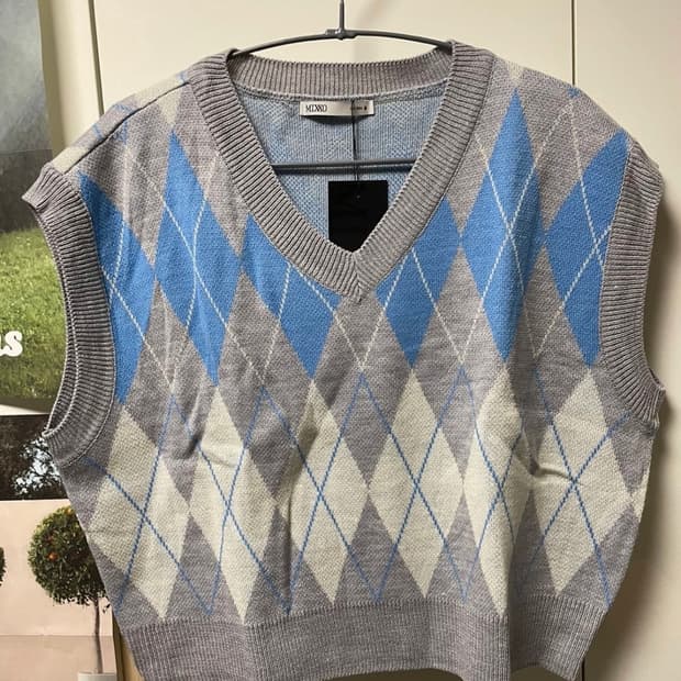 [텍0새상품] MIXXO 아가일 니트조끼 - M