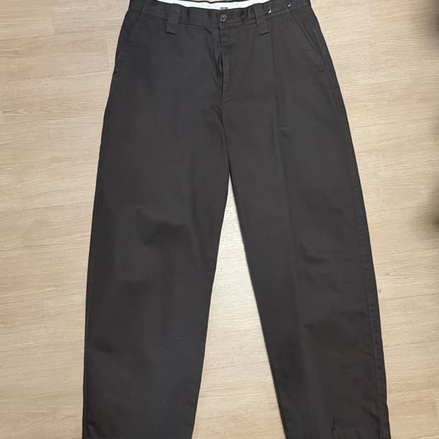 유니클로 U와이드 치노팬츠 82(브라운/베이지/블랙)