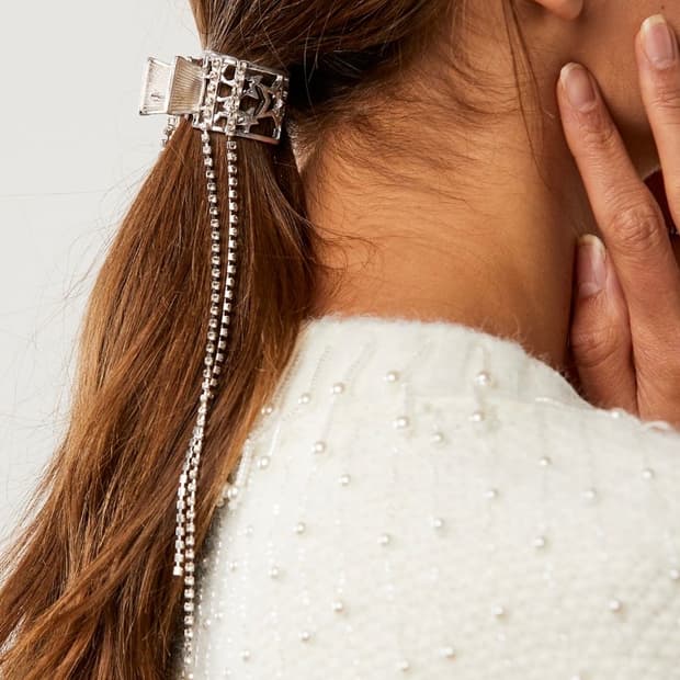 [Free People] We Like To Party Pony Clip