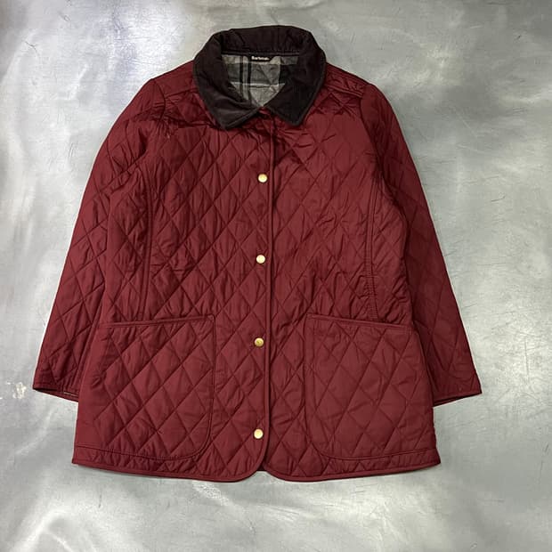  바버 클래식 퀼티드 자켓 y14526