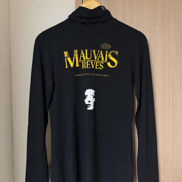 라프시몬스 mauvais rêves 터틀넥