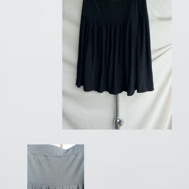 Black Pleated Skirt 블랙 플리티드 스커트