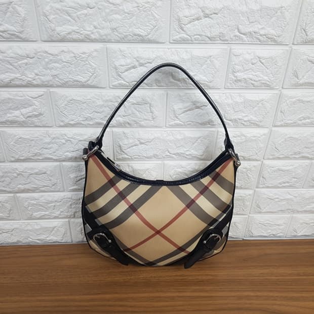 버버리 호보백 숄더백 (정품)