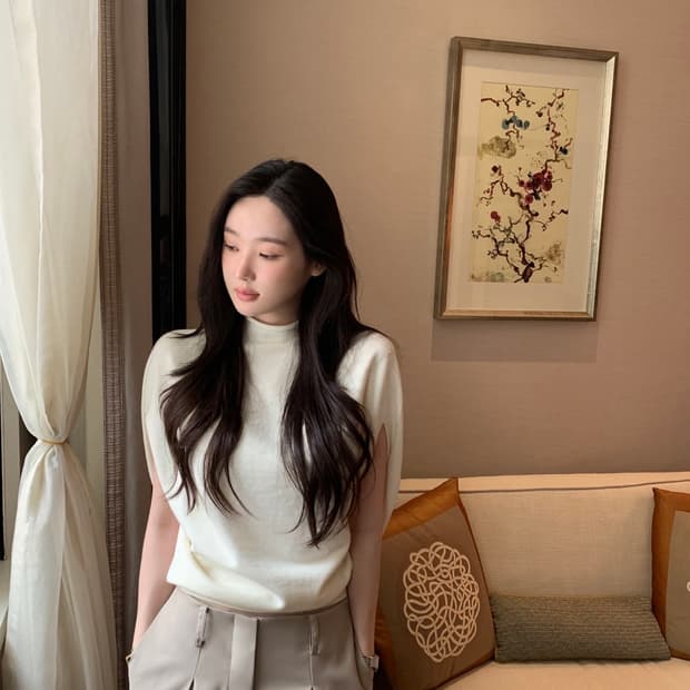 오브제스트 Clean Veil Knit Cape - Ivory