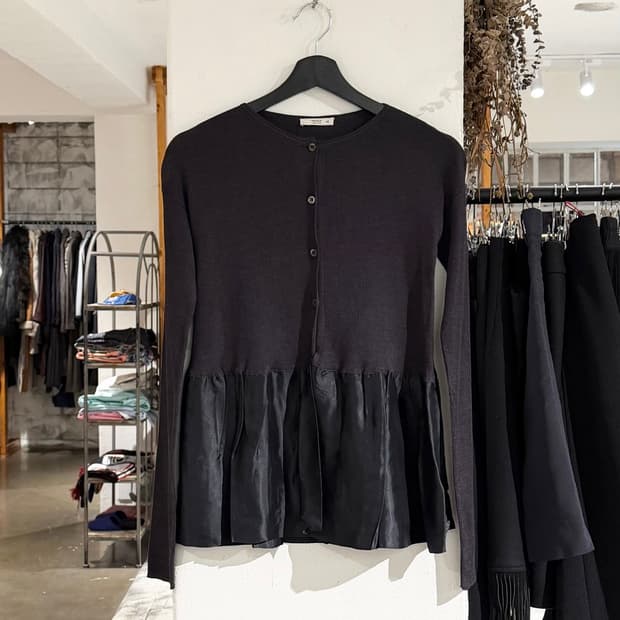 프라다 블랙 니트 실크 게더링 가디건