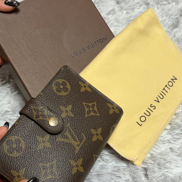 루이비통 지갑 팝니다