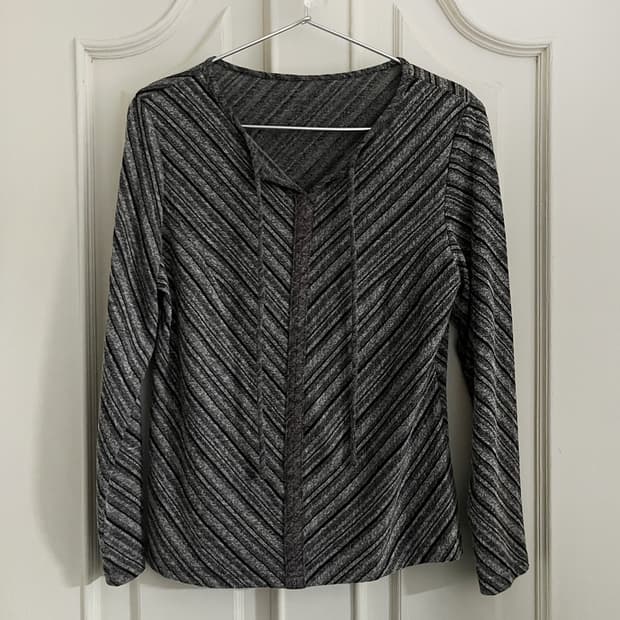 vintage raccoon fw top