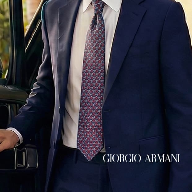 조르지오 아르마니 실크 네이비 패턴 넥타이 8.6cm A+등급 K1688