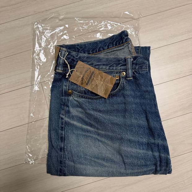 (새제품)웨어하우스 1101 2nd-hand 워싱 데님팬츠 36