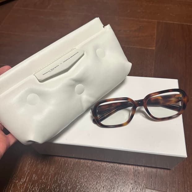 젠틀몬스터X마르지엘라 mm114