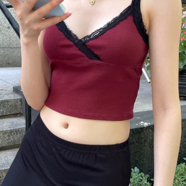 브랜디멜빌 레이스 크롭 나시