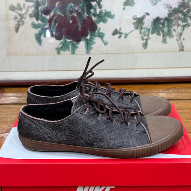 트레통 가죽 스니커즈 사이즈 270 UK8