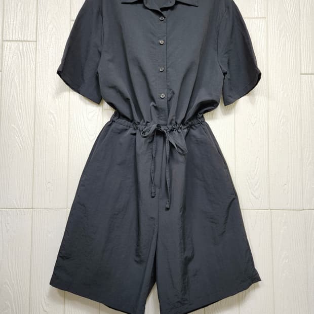 블랙 바스락스트링 점프수트 