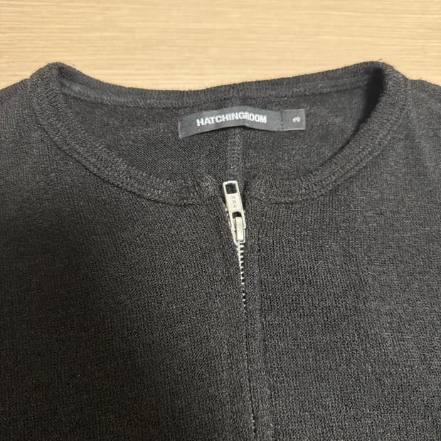 해칭룸 레이어 가디건 애쉬 블랙 3 팝니다