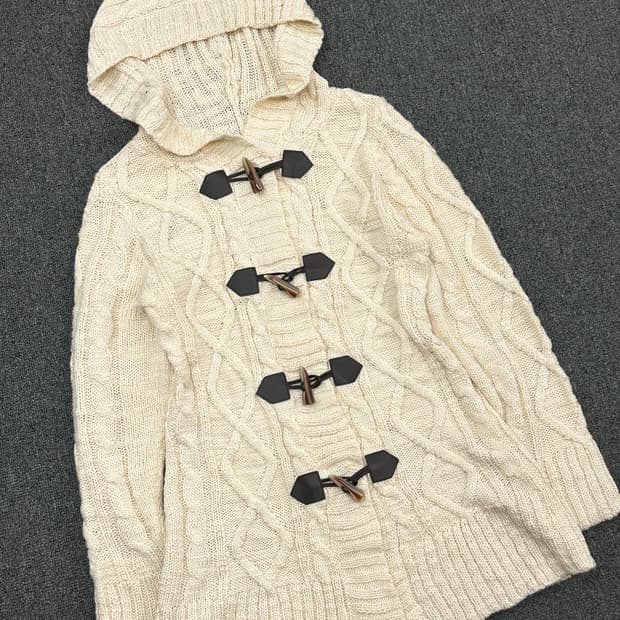 M)HEALTHY KAREN 빈티지 여성 케이블 니트 더플 코트