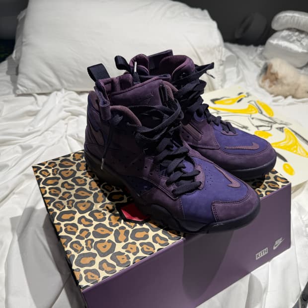 민트급 나이키 KITH 콜라보 퍼플 운동화 255mm