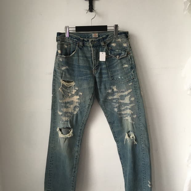 Damage point denim pants
