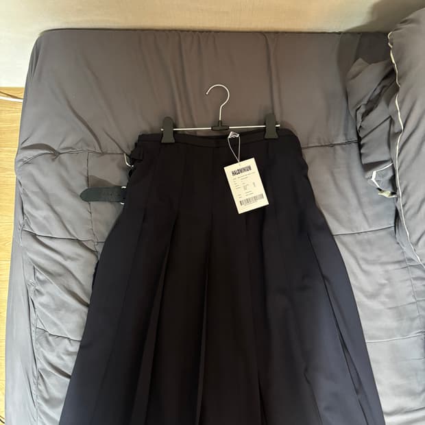 할로미늄 미디스커트 4사이즈 네이비