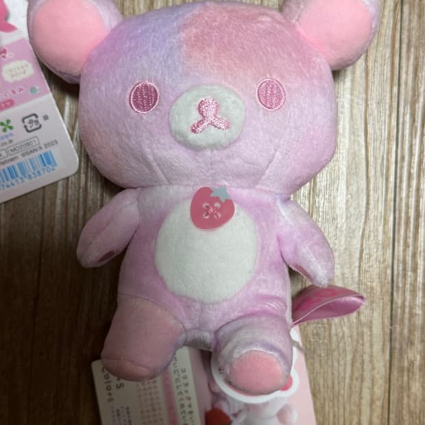 코리락쿠마 20주년 컬러 딸기우유 인형