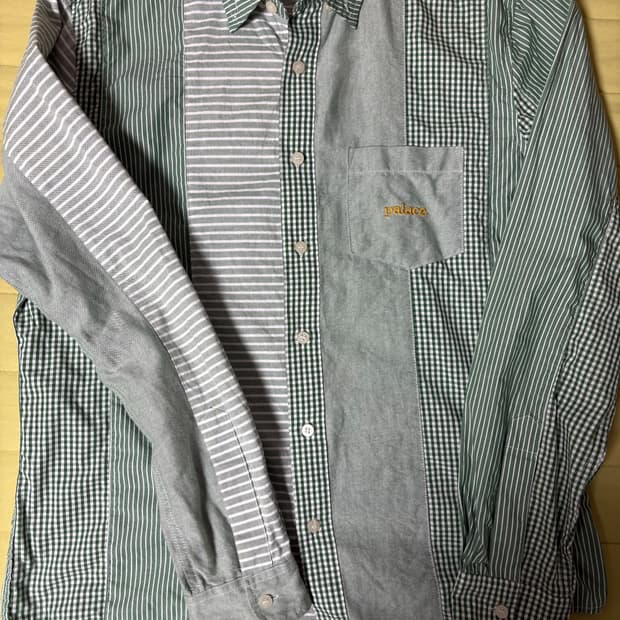 팔라스 패턴셔츠 m