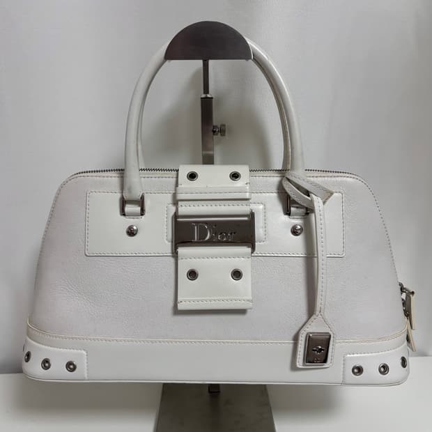 디올 스트릿시크 토트백 화이트