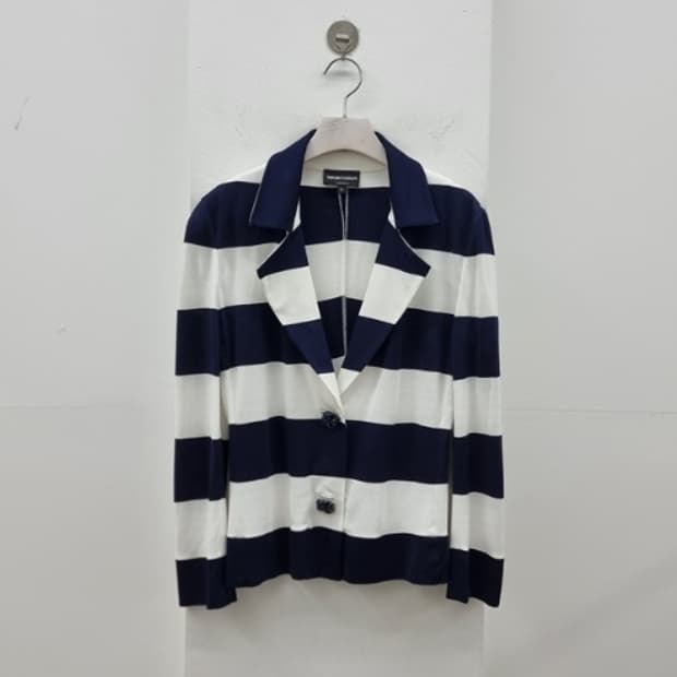 EMPORIO ARMANI 엠포리오 아르마니