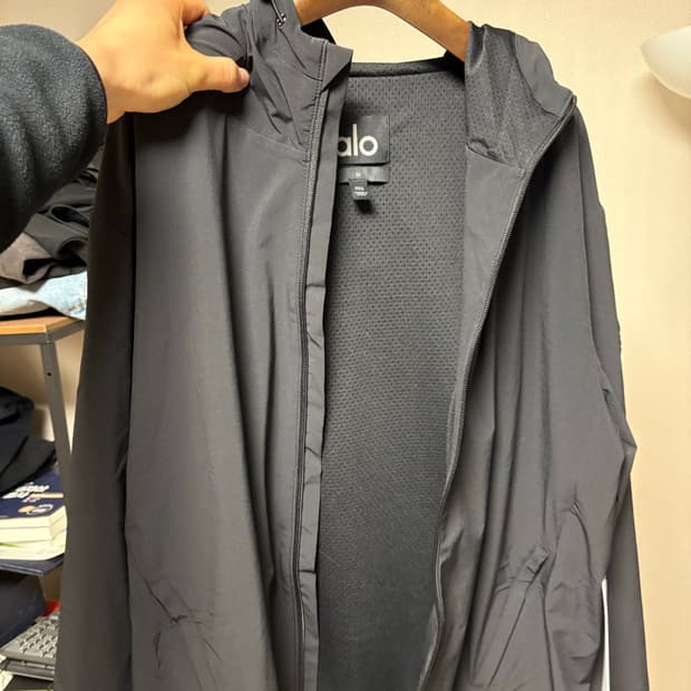알로 요가 온더고 자켓