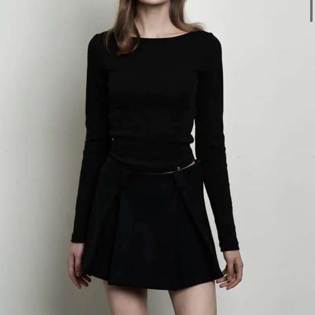 시너진 PLAIN BOAT NECK LONG SLEEVE 긴팔티