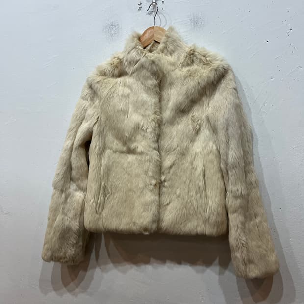 DONE&DONE 레빗 퍼자켓