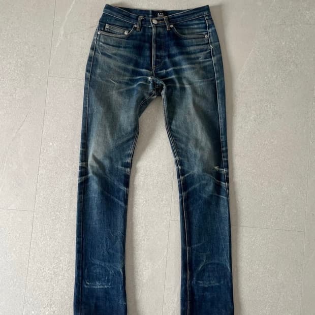 A.P.C. New cure h 뉴큐어 진 28