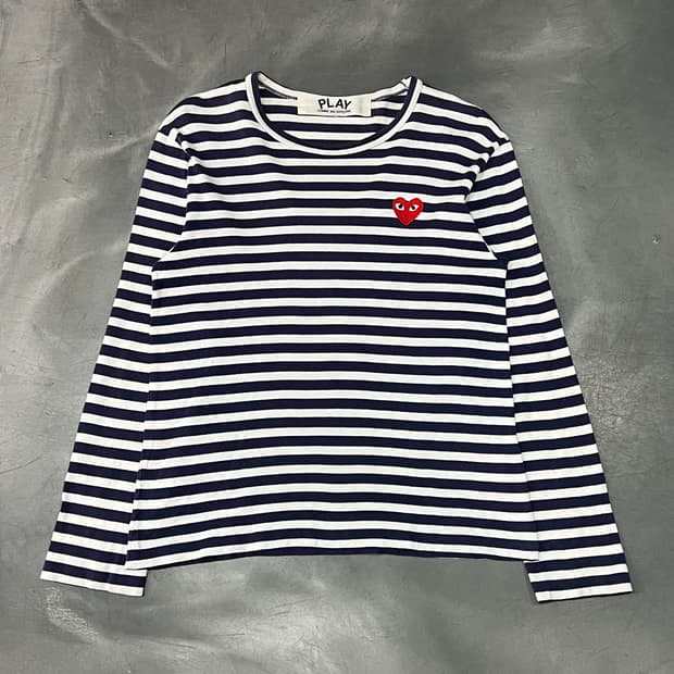  꼼데가르송 플레이 스트라이프 롱슬리브 y15245